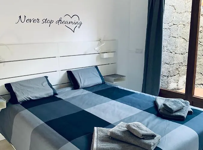 64, Vista Lobos, Private Heated Pool X Jacuzzi, Playa Blanca (Lanzarote)