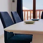 64, Vista Lobos, Private Heated Pool X Jacuzzi,