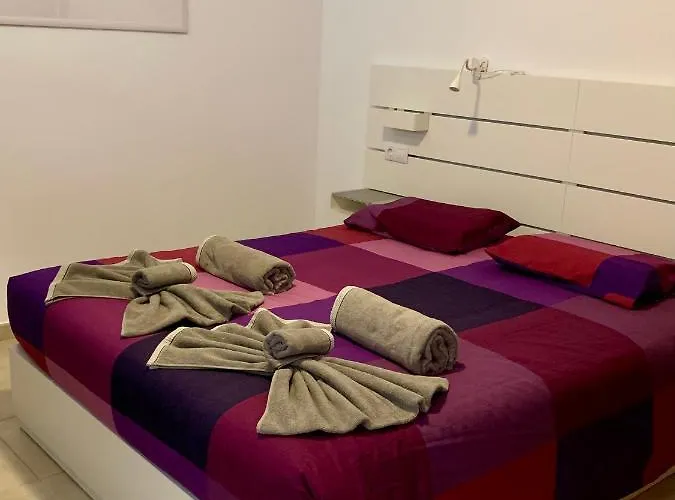 Villa 64, Vista Lobos, Private Heated Pool X Jacuzzi, Playa Blanca (Lanzarote)