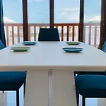 64, Vista Lobos, Private Heated Pool X Jacuzzi, Playa Blanca (Lanzarote)