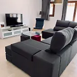 Villa 64, Vista Lobos, Private Heated Pool X Jacuzzi, Playa Blanca (Lanzarote)